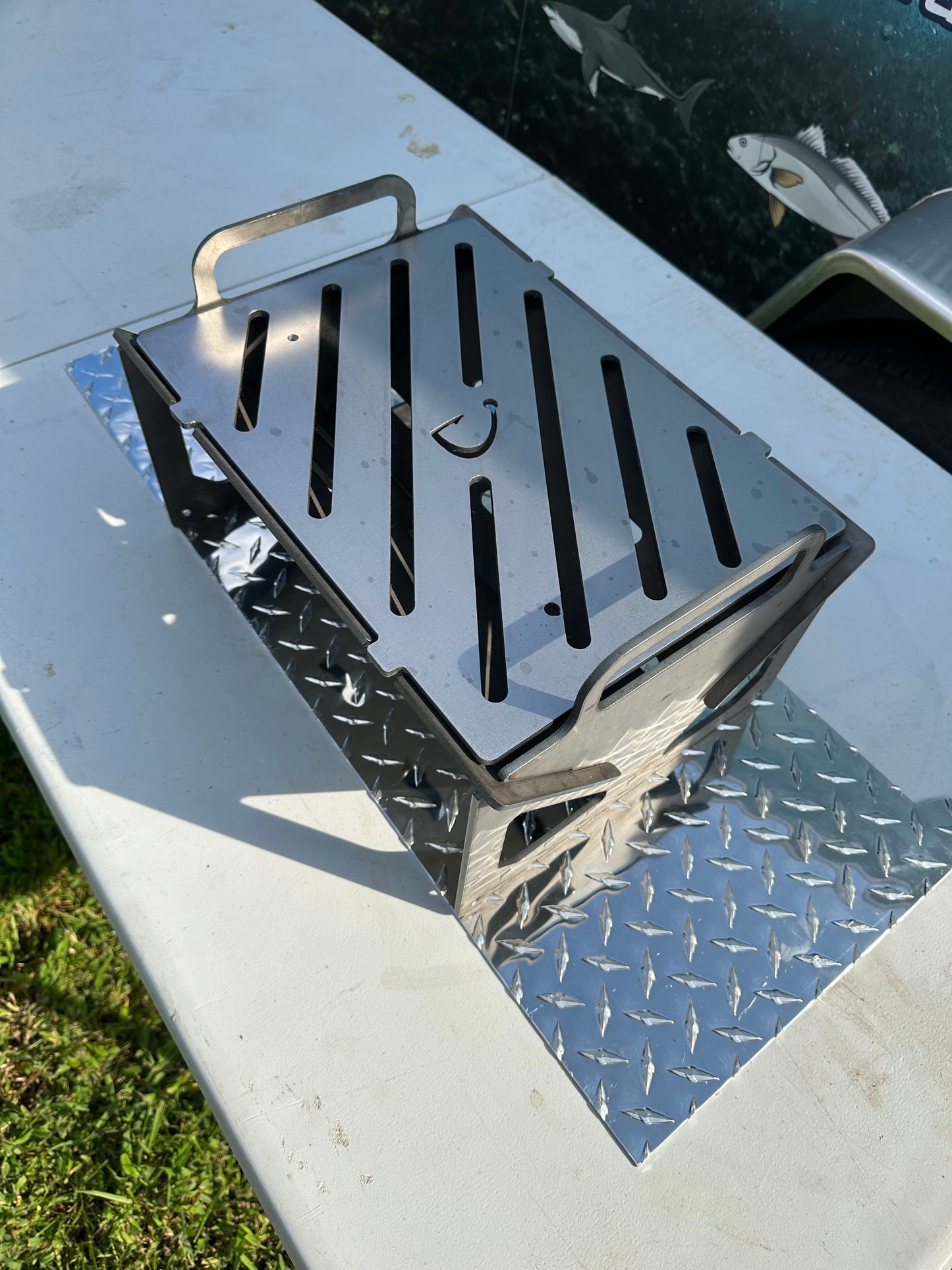 Striker Mini Flat Pack Grill