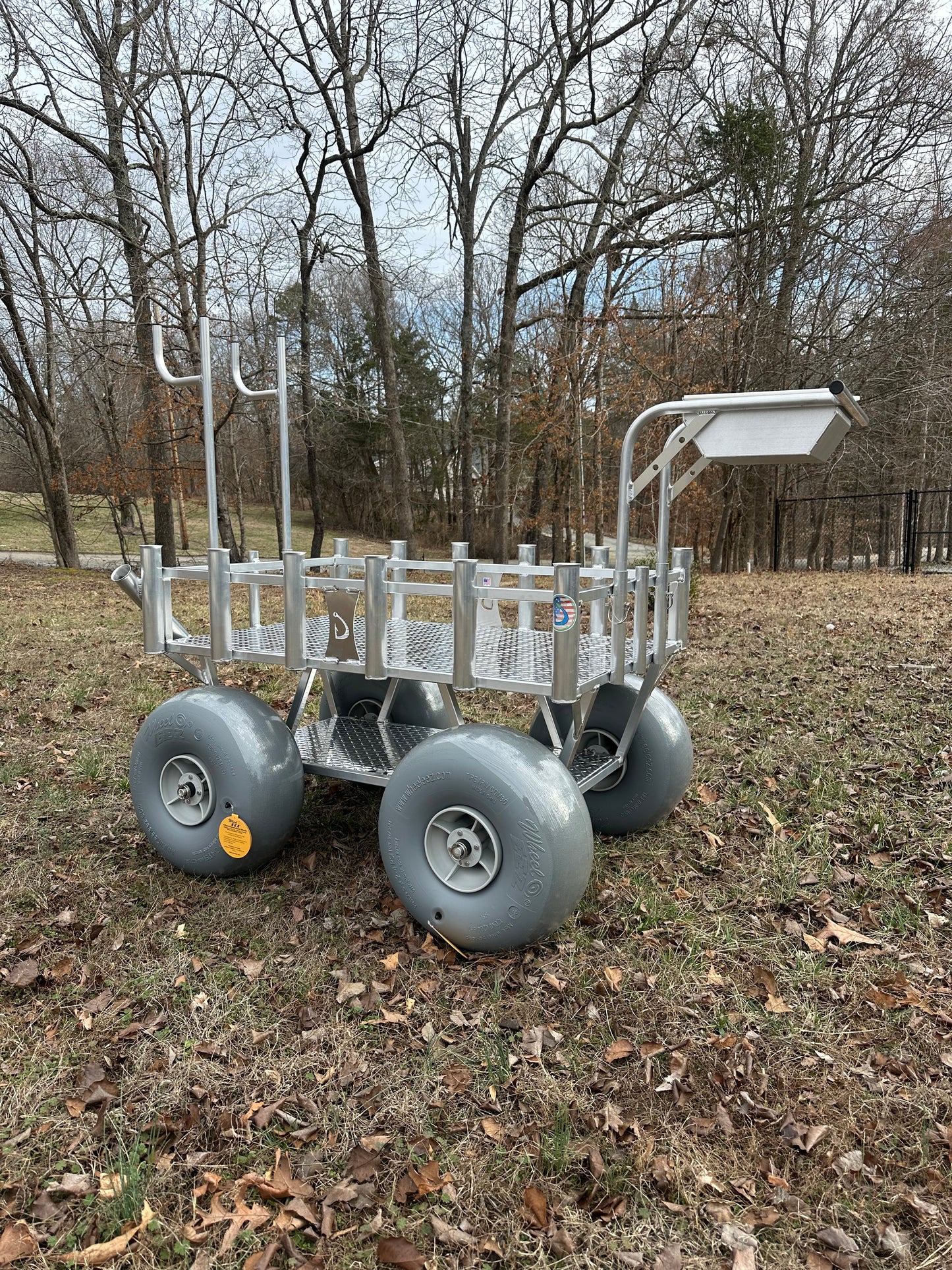 Deerfield HD Shark Cart