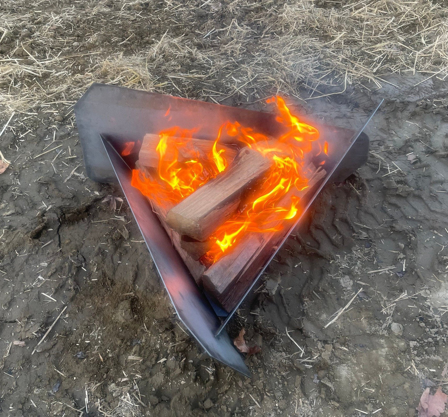 Triangular Flat Pack Fire Pit