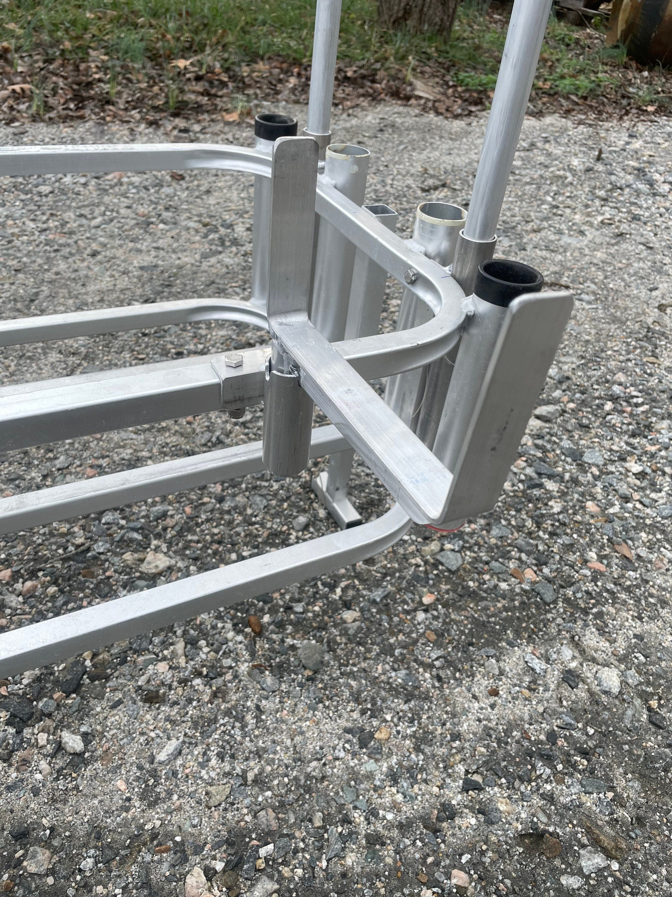 Surf fishing hitch online rack